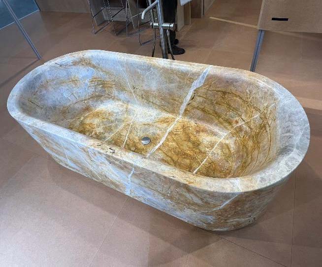 ライムストーン/金継ぎをイメージ